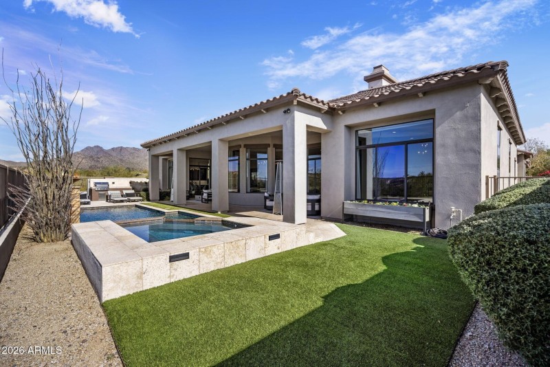 034_Rear Exterior Spa to Pool