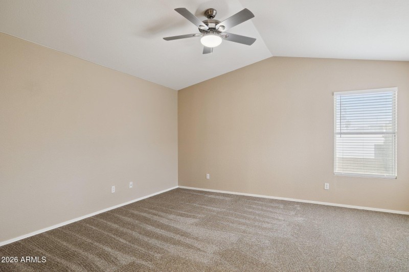 18-web-or-mls-19637-n-49th-ave