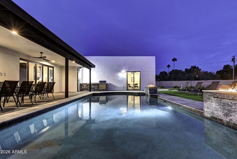 6401 E Larkspur Dr Shoot 2 (71)-X4