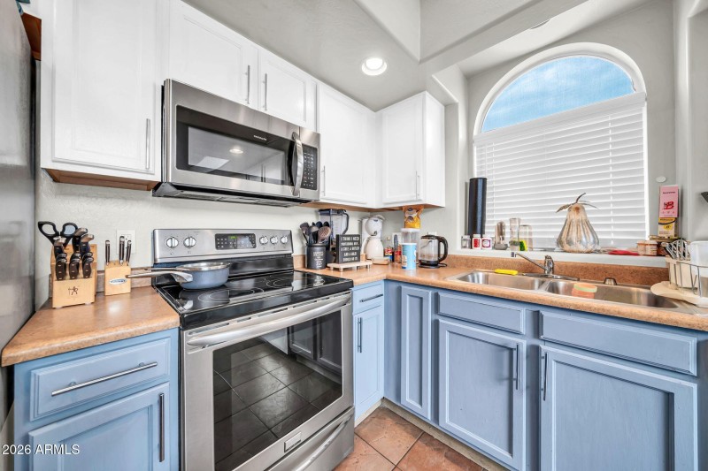 12606 W Sunnyside Dr, El Mirage