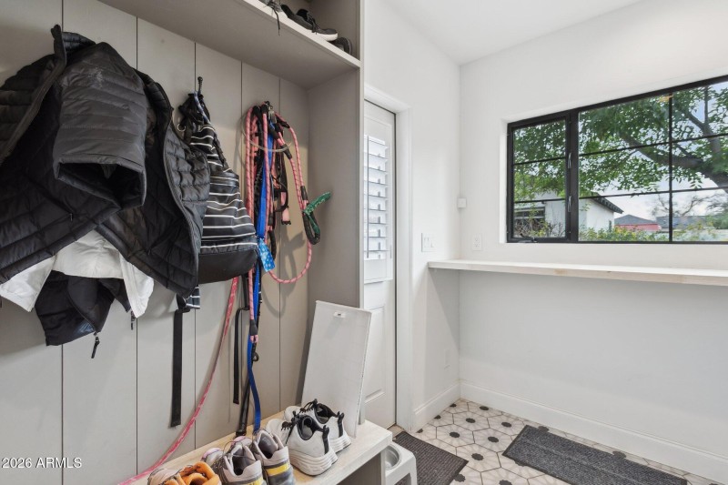 Mudroom/ laundry room