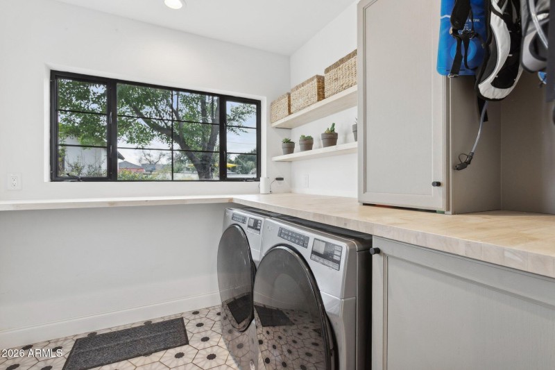 New permitted laundry/mud room