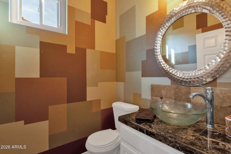 20-web-or-mls-4436-e-strawberry-dr