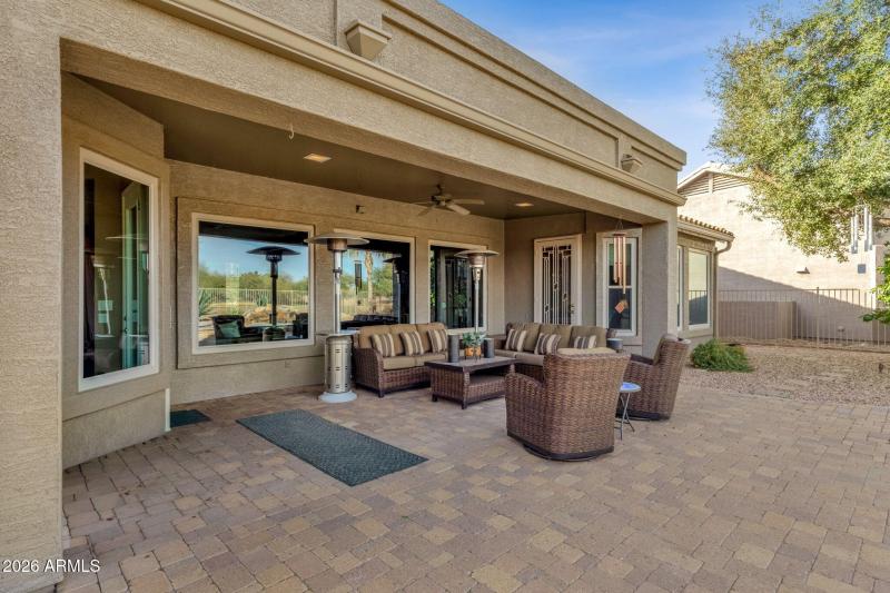 33-web-or-mls-4436-e-strawberry-dr