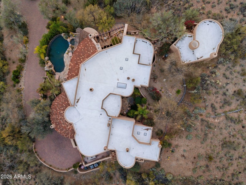 106-web-or-mls-8300-e-dixileta-dr-unit-2