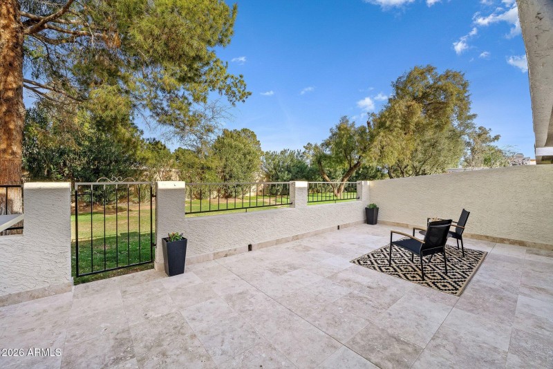 004_8935_n_82nd-2_413