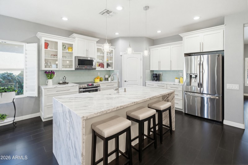 10722 W Yearling Rd-6