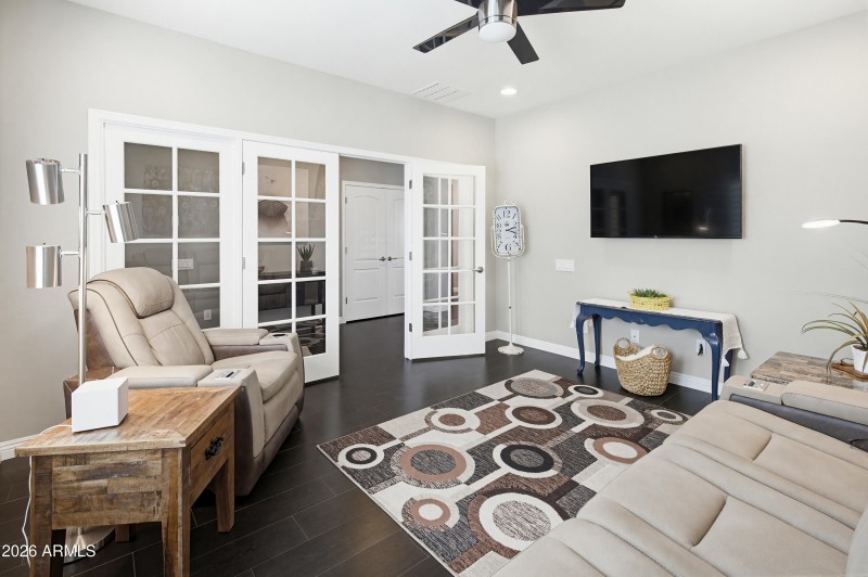 10722 W Yearling Rd-13