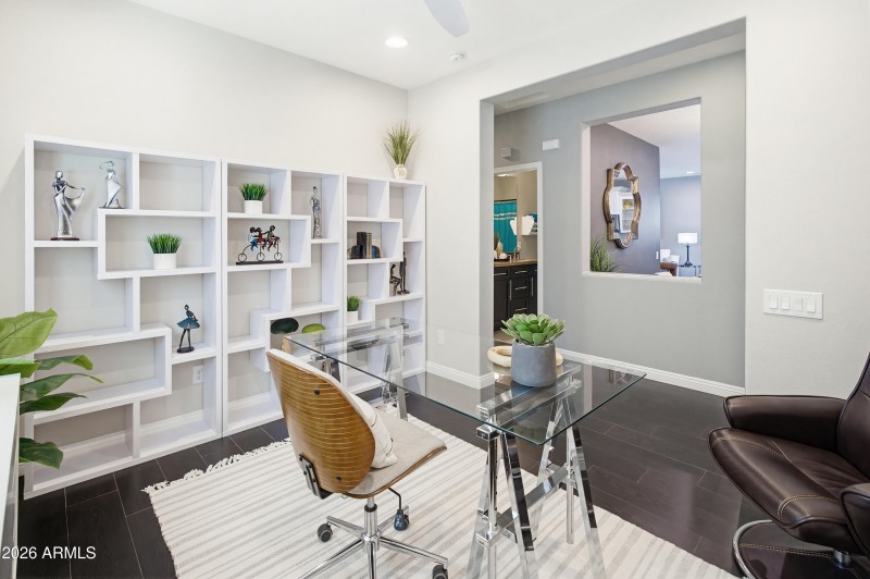 10722 W Yearling Rd-20