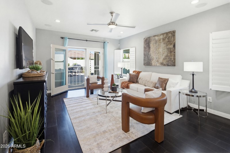 10722 W Yearling Rd-29