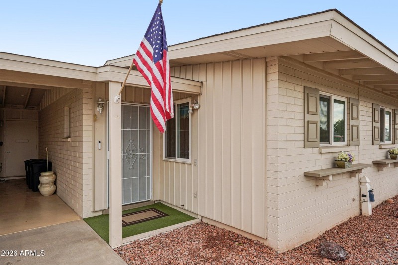 8-web-or-mls-W Clair Dr-S1702-008