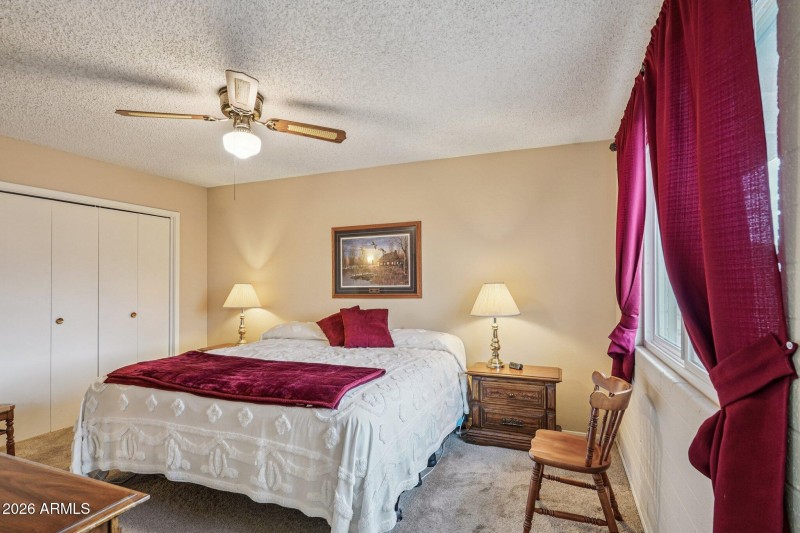 25-web-or-mls-W Clair Dr-S1702-025