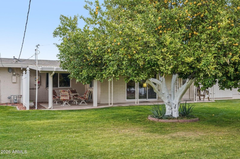 37-web-or-mls-W Clair Dr-S1702-037