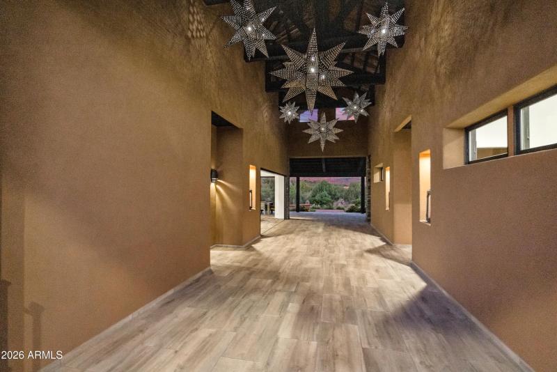 Corridor_Stars_Twilight