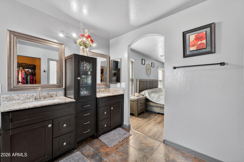 Master bath double sinks