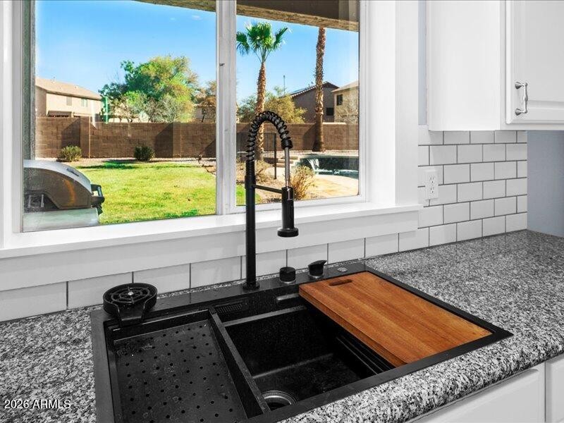 15-2683-N-Smithsonian-15