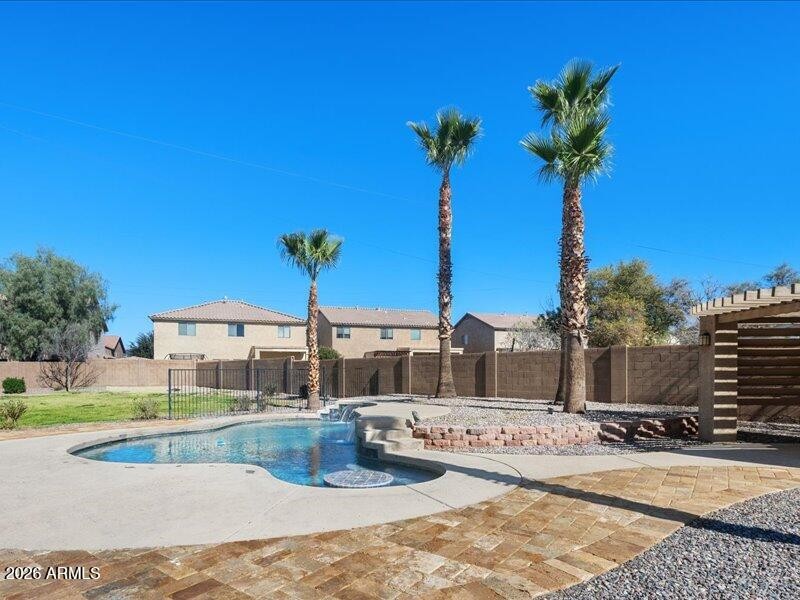 55-2683-N-Smithsonian-55