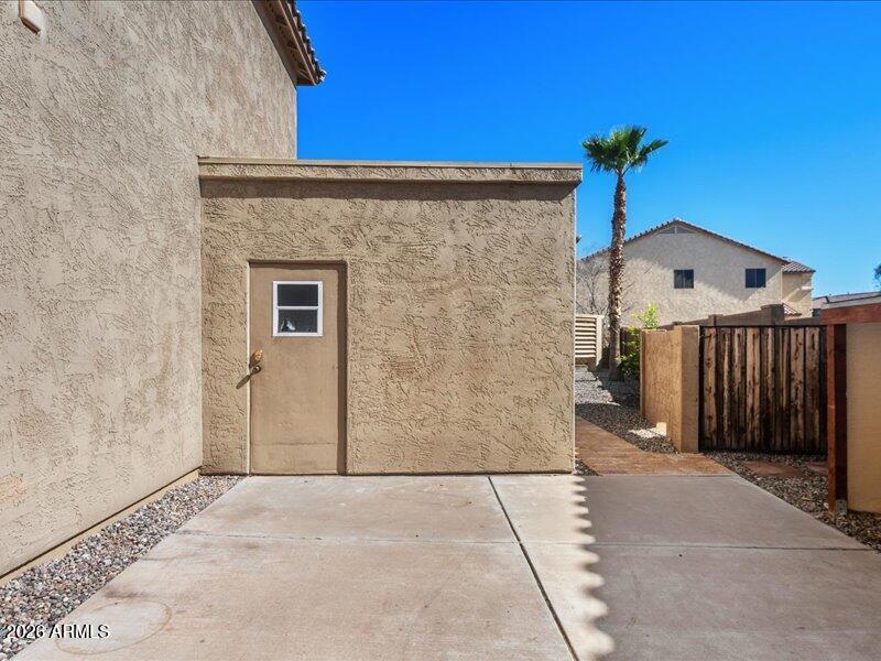 67-2683-N-Smithsonian-67