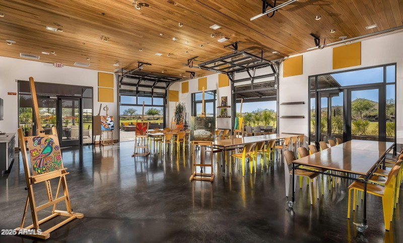 20250106172403121573000000-o-edit