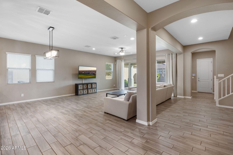 10-web-or-mls-4527-e-skousen-st