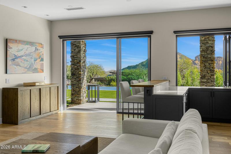 28living room lounge3