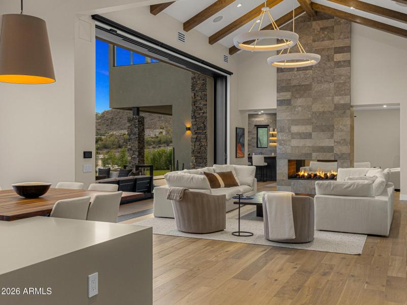 70great room indoor outdoor living_twili