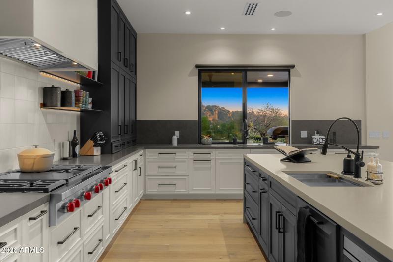 72kitchen mountain views_twilight