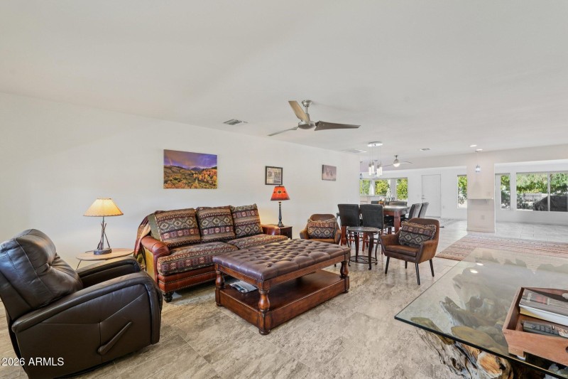 11-web-or-mls-W Limewood Dr-S1802-011