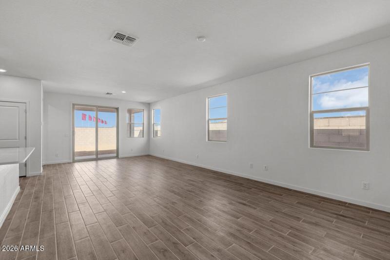 KBPHX_MIR_TraditionsatTeravalis-Lot34_94