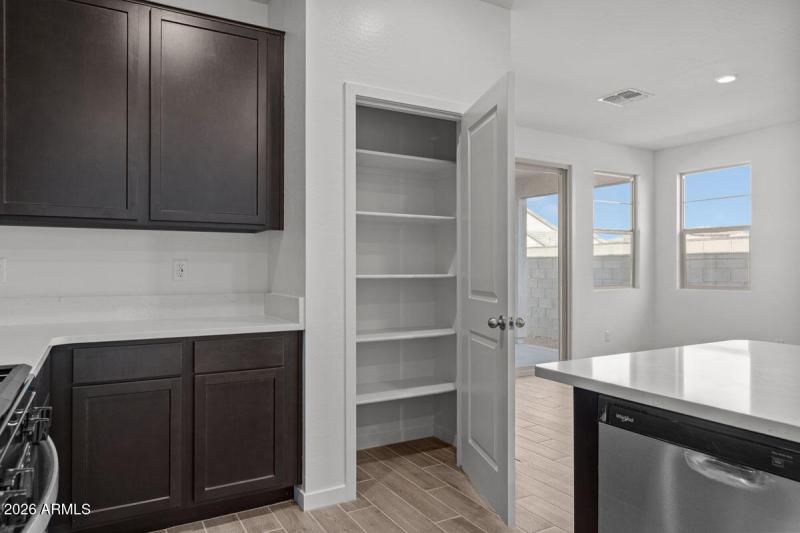 KBPHX_MIR_TraditionsatTeravalis-Lot34_94