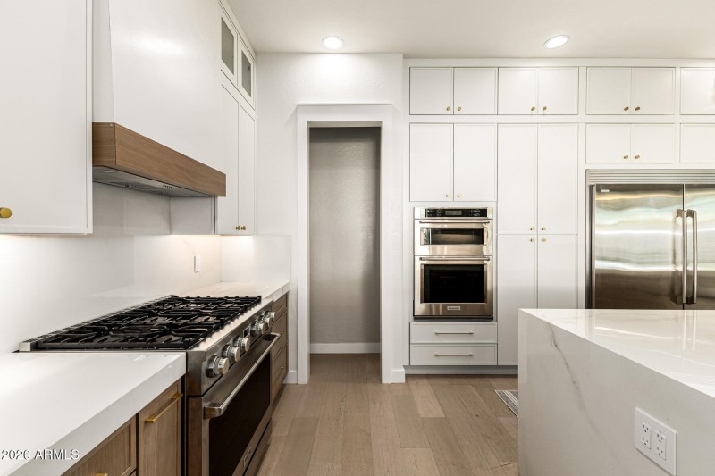 8) 67744-69924ce5dedee