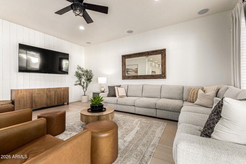 13) 67744-69924ce042a76