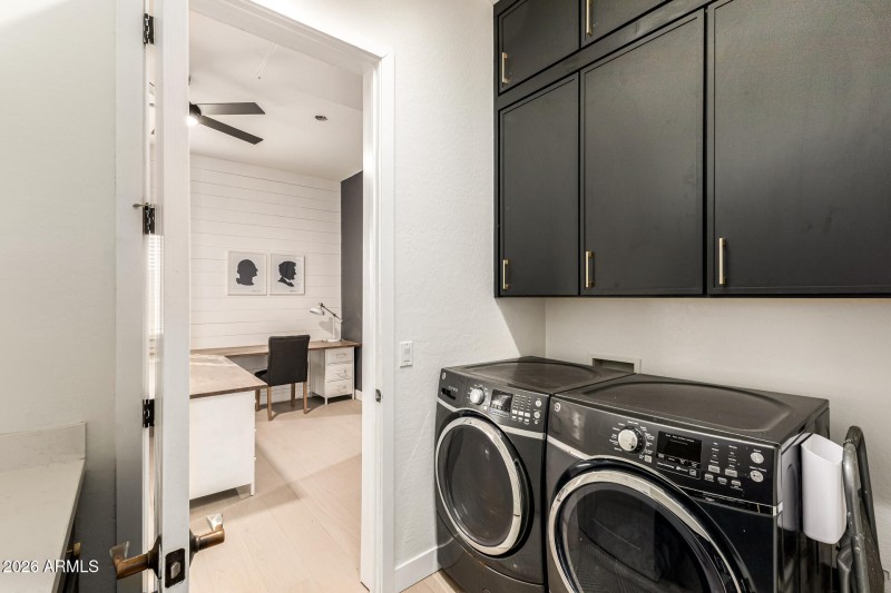 42) 67744-69924ce667b66