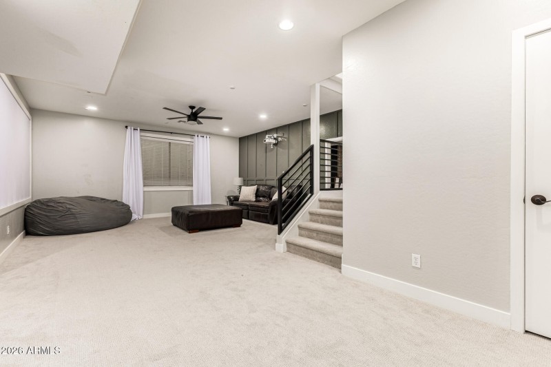 47) 67744-69924ce973fb9