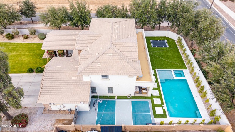 54) 67744-6996548f18305