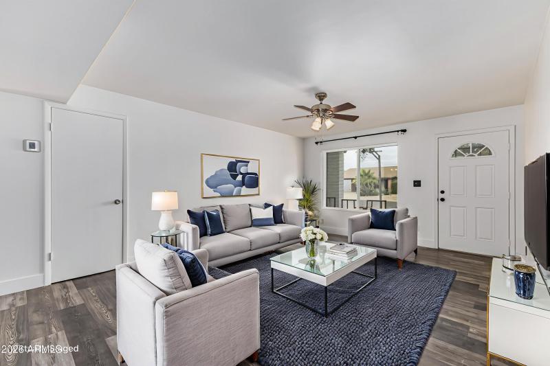 item_9-(3) VS Watermark