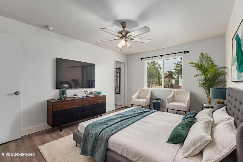 item_24 VS Watermark (2)