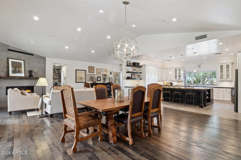 Grat room open to kitchen