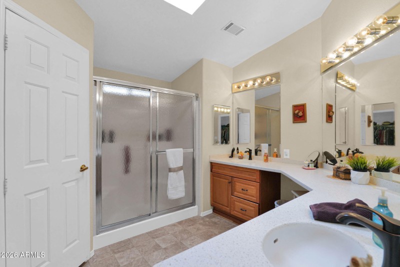 New Counters & Cabinets