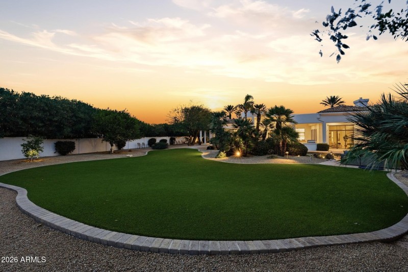 074_Twilight Patio Space