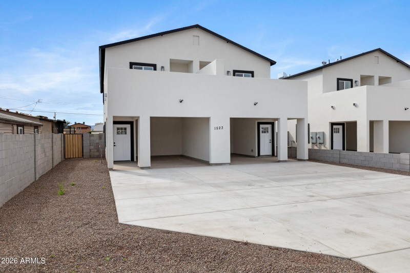 1523 W Hadley St-2