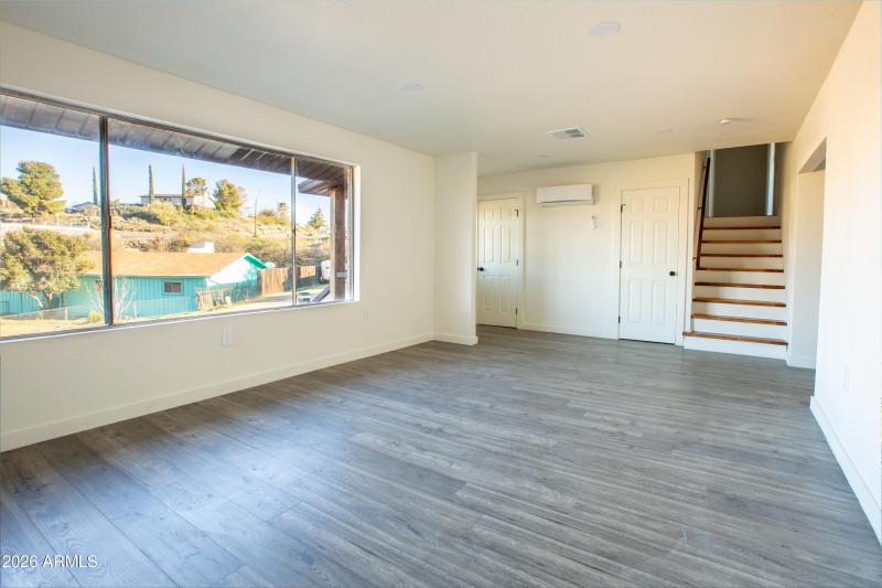 KNK-648 E Prickly Pear-17