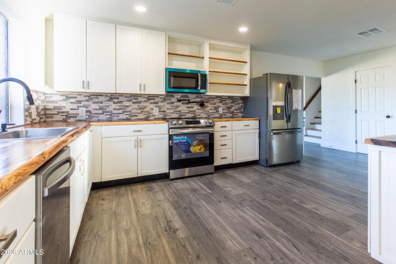 KNK-648 E Prickly Pear-21