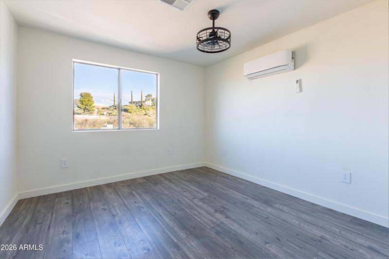 KNK-648 E Prickly Pear-30