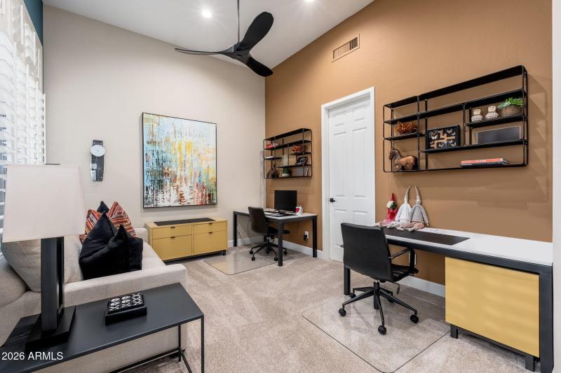 Den/bedroom 3