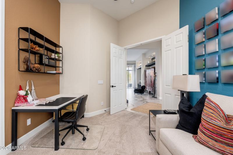 Den/Bedroom 3