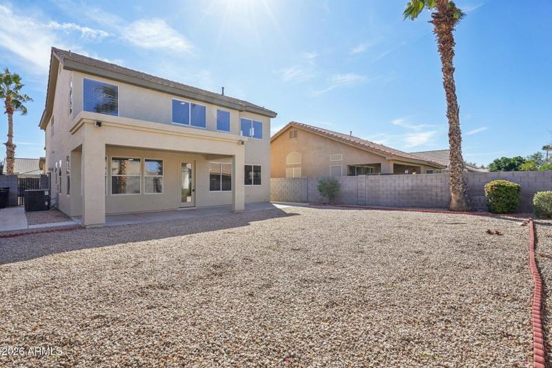 44-web-or-mls-W Thompson Way-S2002-044