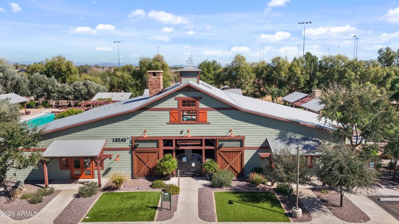 DJI_20240528054418_0439_D