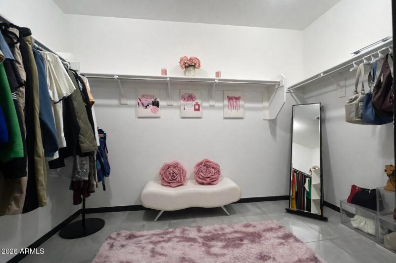 Primary Walk in closet