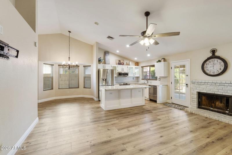 37-web-or-mls-dlb_7123-dlb_7127